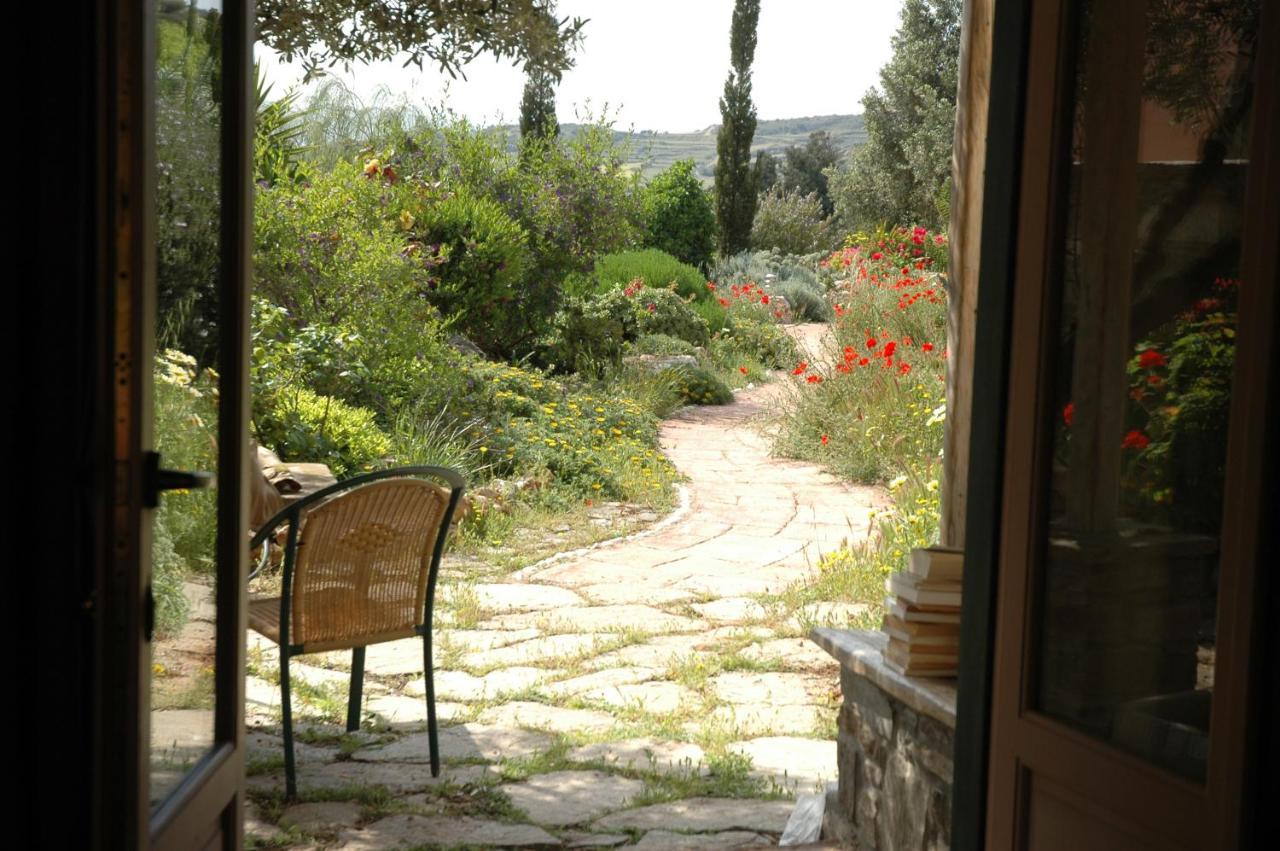 To The Garden Guest House Angairia Luaran gambar