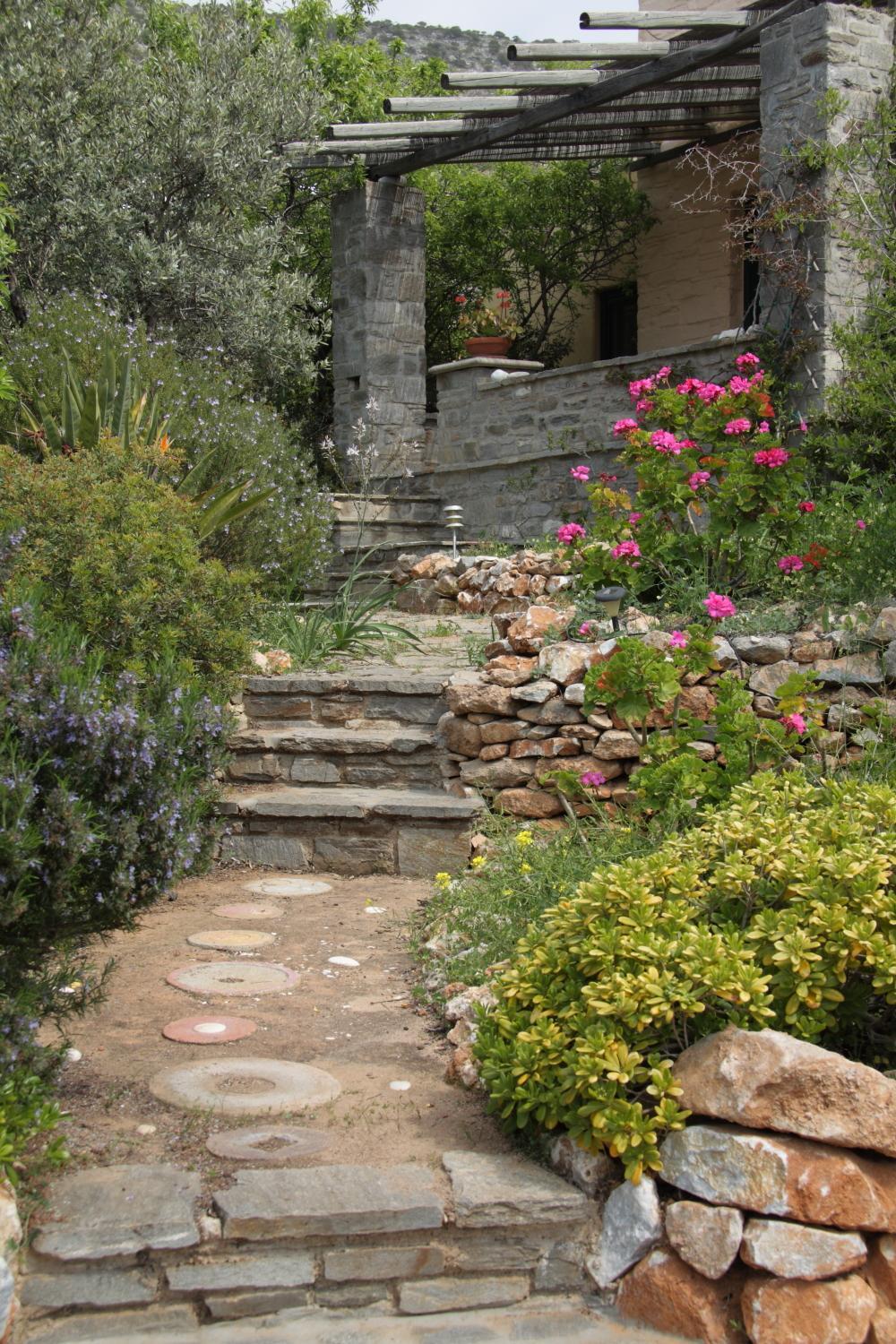 To The Garden Guest House Angairia Luaran gambar